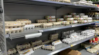 Зашла в Ашан в Париже и решила сравнить цены на еду с нашими: сколько стоят мясо, рыба, яйца
