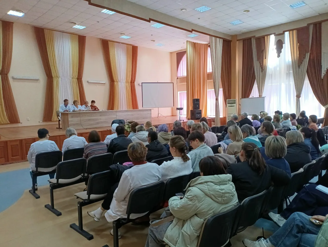 В Лисках 50 медработников прошли обучение по вакцинации против туберкулеза