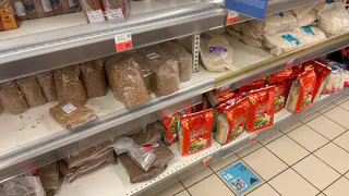 Эти дешевые продукты из Пятерочки нельзя покупать, даже если вы на жесткой экономии и вот почему