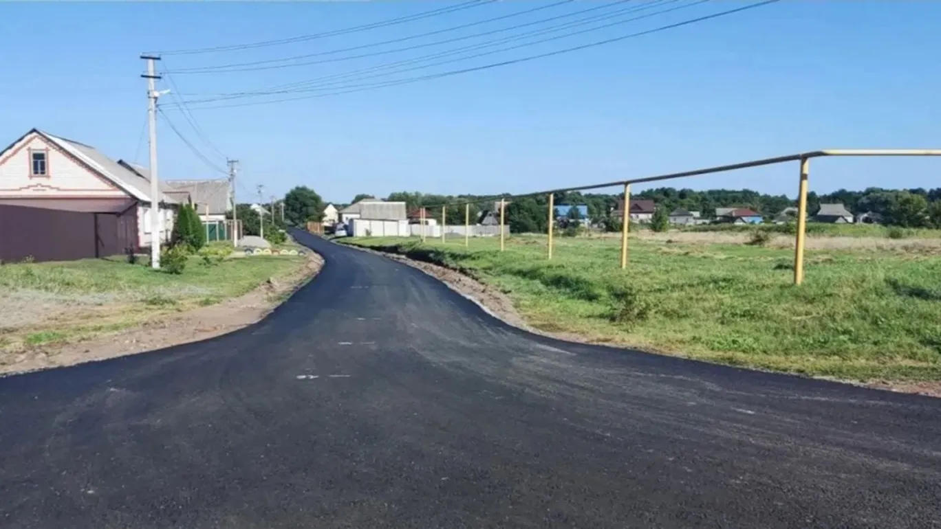 В селе Лискинского района обновили дорожное покрытие на двух улицах