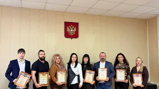 Предприятия Лискинского района получили заслуженные награды в конкурсе на лучшее новогоднее оформление 