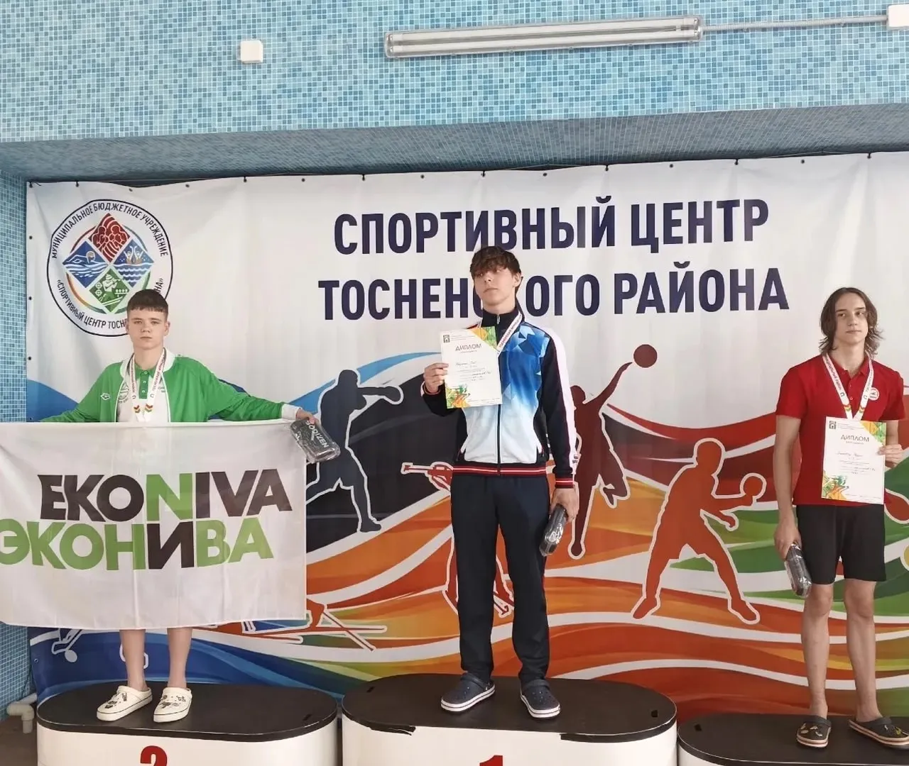 Лискинские пловцы завоевали медали на турнире ко Дню России