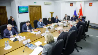 Депутаты облдумы заслушали доклады министров, в том числе о развитии Лискинского аграрного техникума