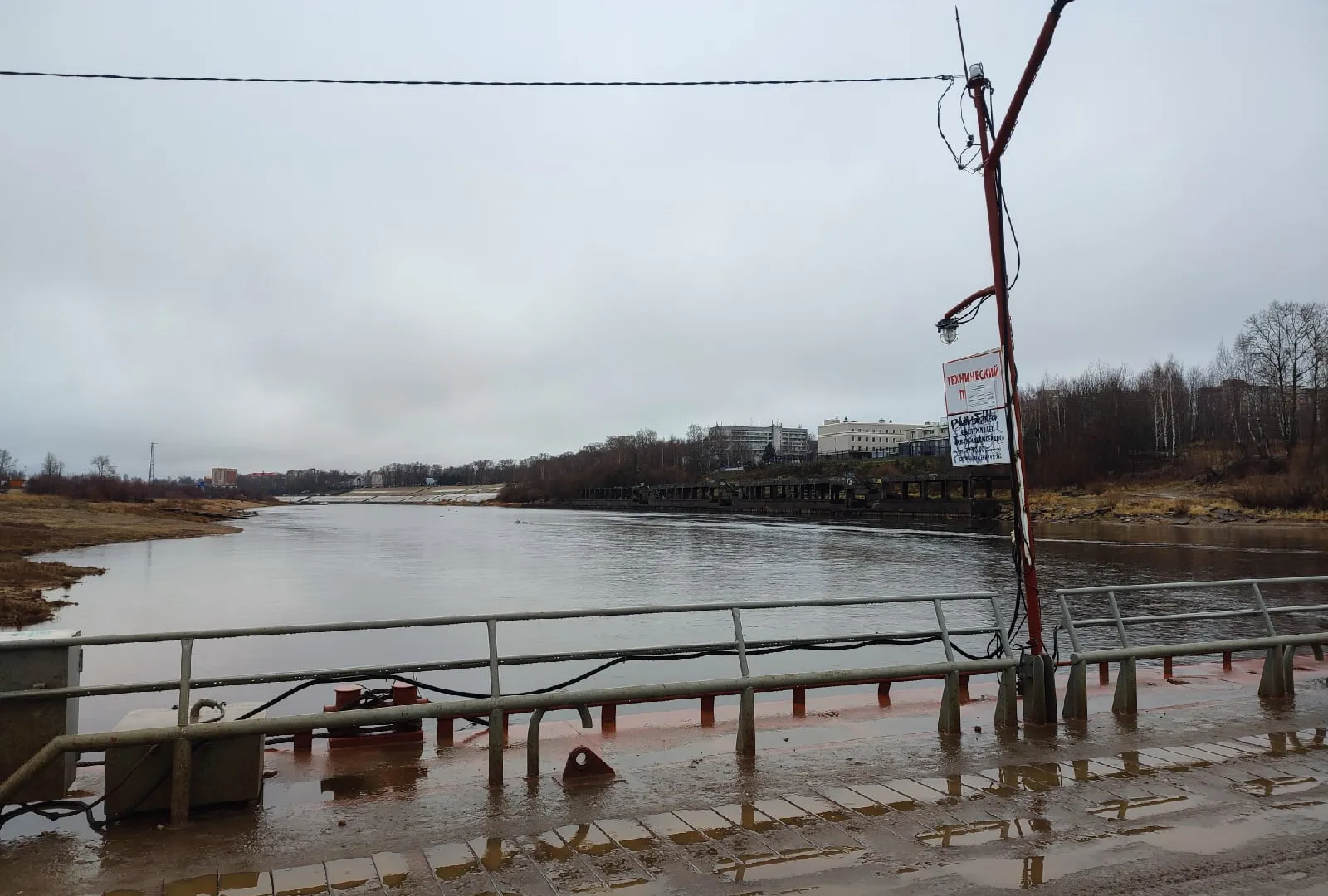 В Лискинском районе через Дон построят новый понтонный мост для круглосуточного проезда