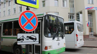 Итоги работы управления ЖКХ и запуск дачных автобусов обсудили на планерке в Воронежской области