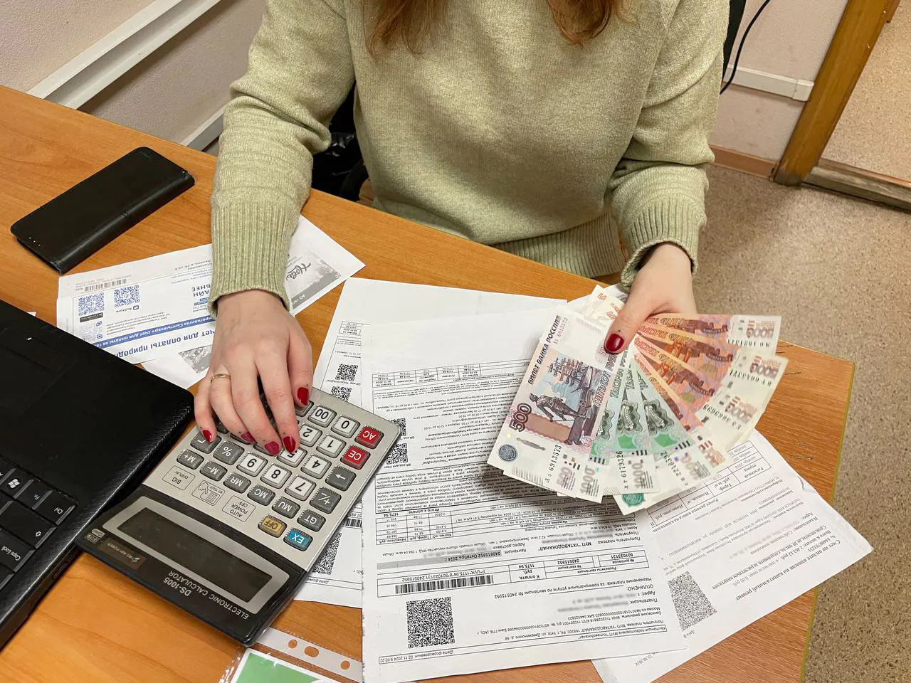 Россияне в ауте: с сентября будем платить ЖКХ за каждого, кто прописан - какие суммы увидят владельцы