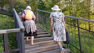 Почему с возрастом лучше держаться от людей на расстоянии: стих Юрия Левитанского, попадающий в самое сердце