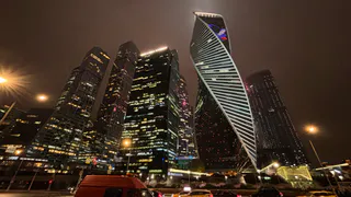 Самый богатый и благоустроенный город России. Почему его покидают жители, но всегда возвращаются