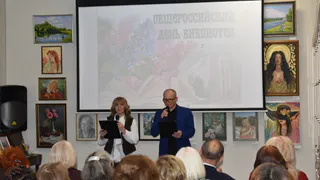 В Лискинской районной библиотеке чествовали сотрудников в Общероссийский день библиотек, вручив награды Минкульта и подарки от Гордеева