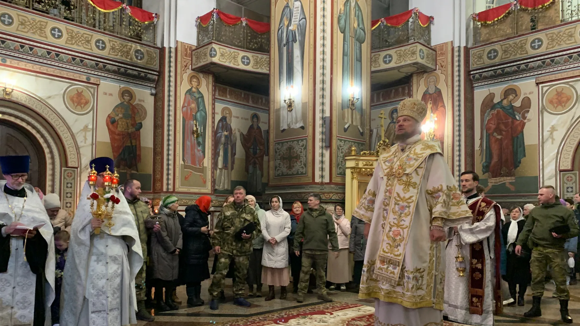 В Воронеж привезли почитаемую православную святыню