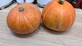 Знаменитая на весь мир кулинар Марта Стюарт назвала продукт, без которого тыквенный суп лучше не готовить: лучший совет для осенней еды