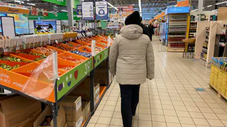 Такие деньги больше не будут брать на кассах "Пятерочек" и "Магнитов" - проверьте заранее, чтобы не попасть впросак