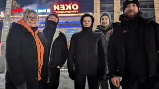Воронежские волонтеры спасли женщину, едва не замерзшую насмерть