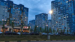 Самый богатый и благоустроенный город России. Почему из него уезжают люди, но всегда возвращаются