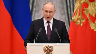 Двум жительницам Воронежской области присвоили звание "Мать-героиня" указом президента России