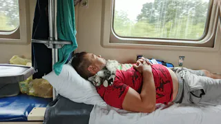 Больше не хочу ехать в обычном купе: почему обратно мы взяли билеты в СВ