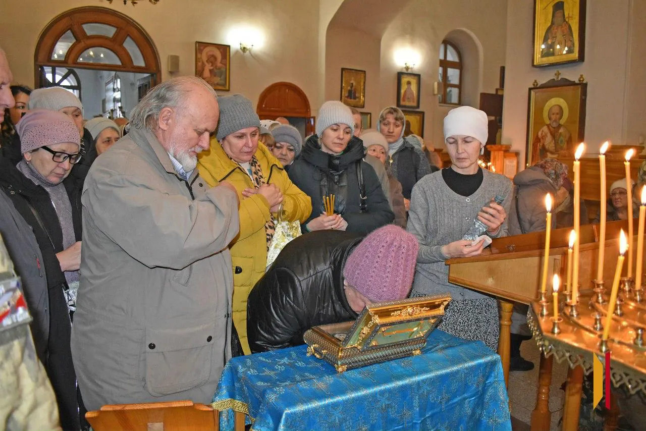 Лискинцы смогли поклониться прибывшему ковчегу с частицей Пояса Пресвятой Богородицы