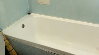 Почему нужно солить воду в унитазе. Возьмите этот метод на вооружение