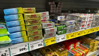 Сравнил российское и белорусское сливочное масло: выяснил какое из них более натуральное. Теперь беру только его