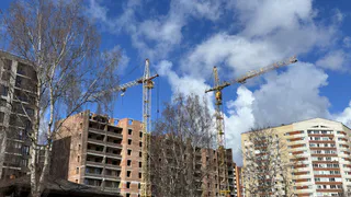 Кран с истекшим сроком службы опечатали в Воронежской области