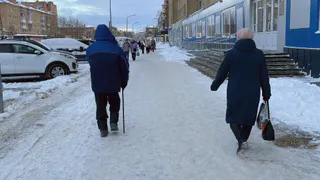 Почему не стоит помогать взрослым детям: мудрые слова психиатра Фредерика Перлза, которые должен услышать каждый родитель
