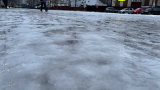 Воронежцы продолжают получать травмы на скользских улицах