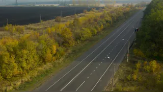 В Воронежской области отремонтируют 18 участков дорог и 14 автобусных остановок за 1,3 миллиарда рублей