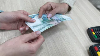 Выплаты за 25-летний стаж: кому и зачем они положены?
