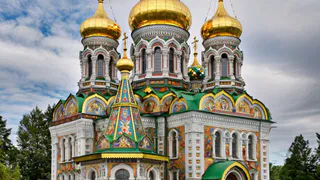 Руководители региона поздравили жителей Воронежской области с Днём семьи, любви и верности