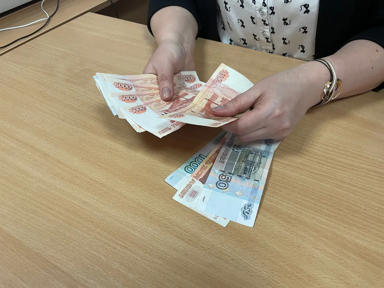 Каким россиянам вернут пенсионный возраст 55/60 и выплатят компенсации