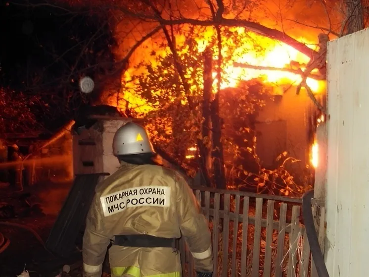 В Лискинском районе вечером 5 декабря произошёл пожар