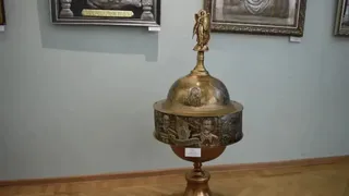 В Лискинском районе открылась выставка художника Анатолия Клюева "Движение многообразия в искусстве"