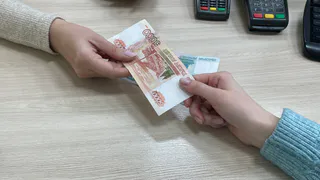 Жители Воронежской области получат ежемесячные социальные выплаты раньше установленных сроков