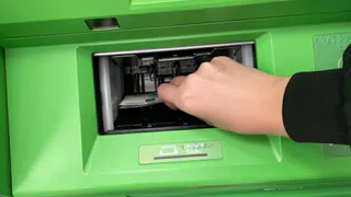 В Воронежской области сократилось число фальшивых купюр
