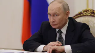Путин поблагодарил 12 жителей Воронежской области за добросовестный труд