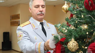 В Воронежской области глава регионального МЧС исполнил мечты детей в рамках акции «Ёлка желаний»