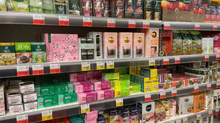 Хуже сотни сигарет: популярный среди россиян чай оказался смертельно опасным - не покупайте даже по акции