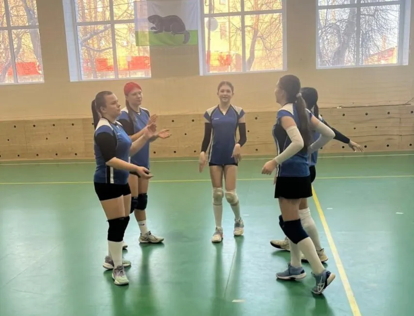 Волейболистки Лискинского района вышли в финал регионального этапа соревнований